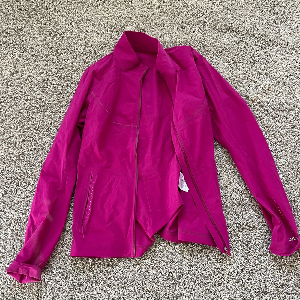 Lululemon jacket pinkish purple color! Pretty sure size 8